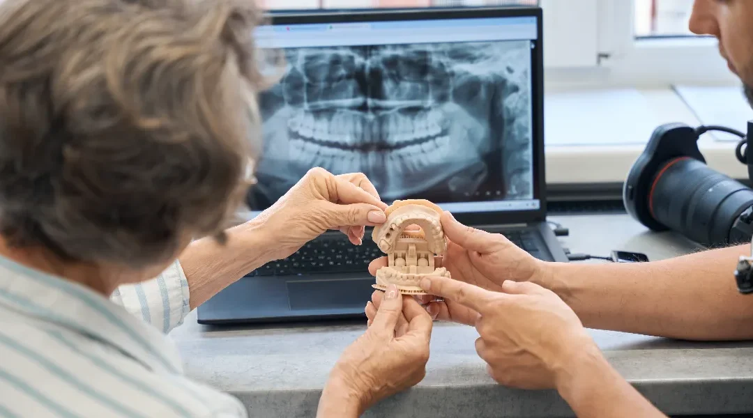 Digitalno planiranje i vođena implantologija: od CBCT‑a do protetske finalizacije